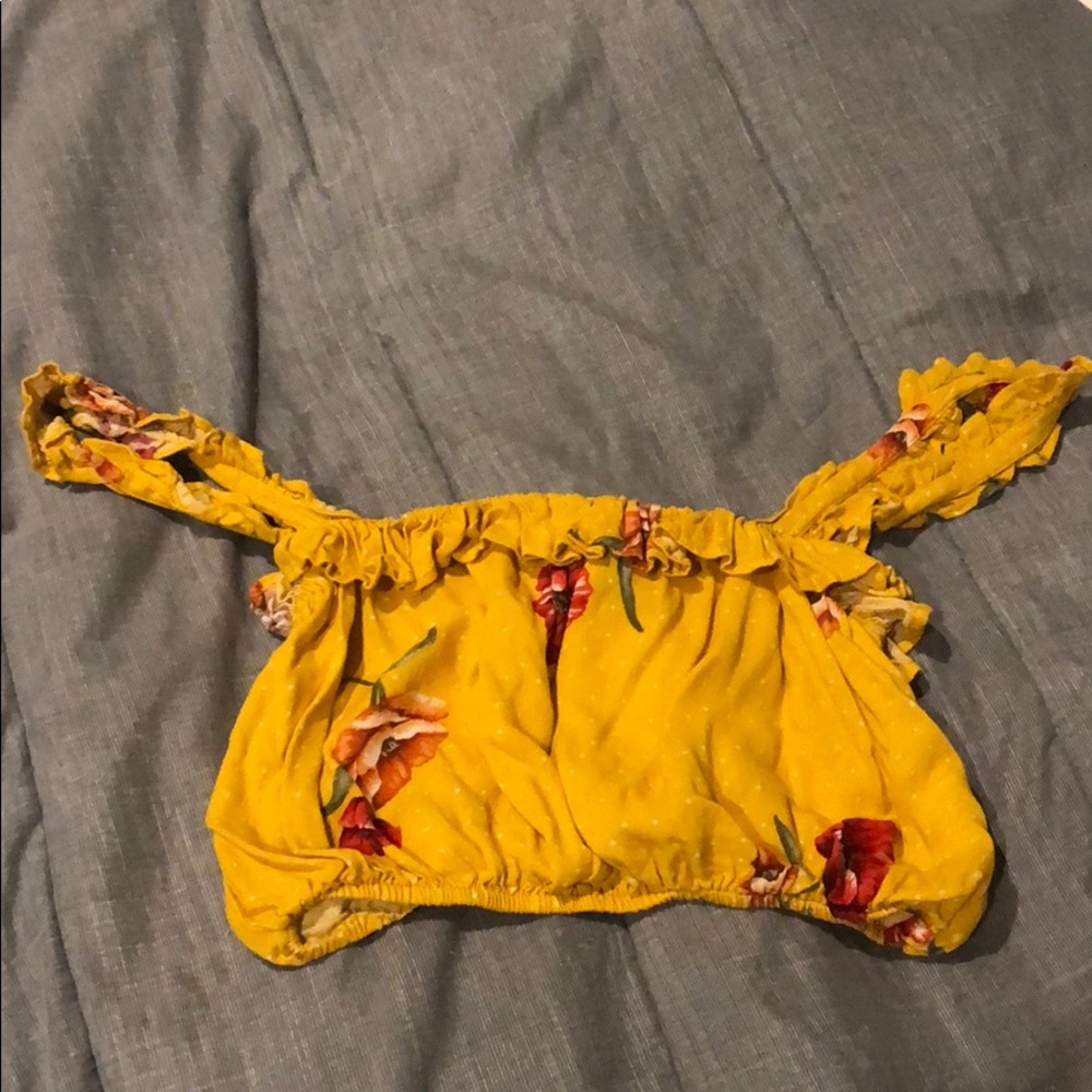 Crop top